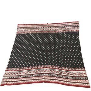 Vintage Nordic Style Wool Blanket With Geometric Pattern